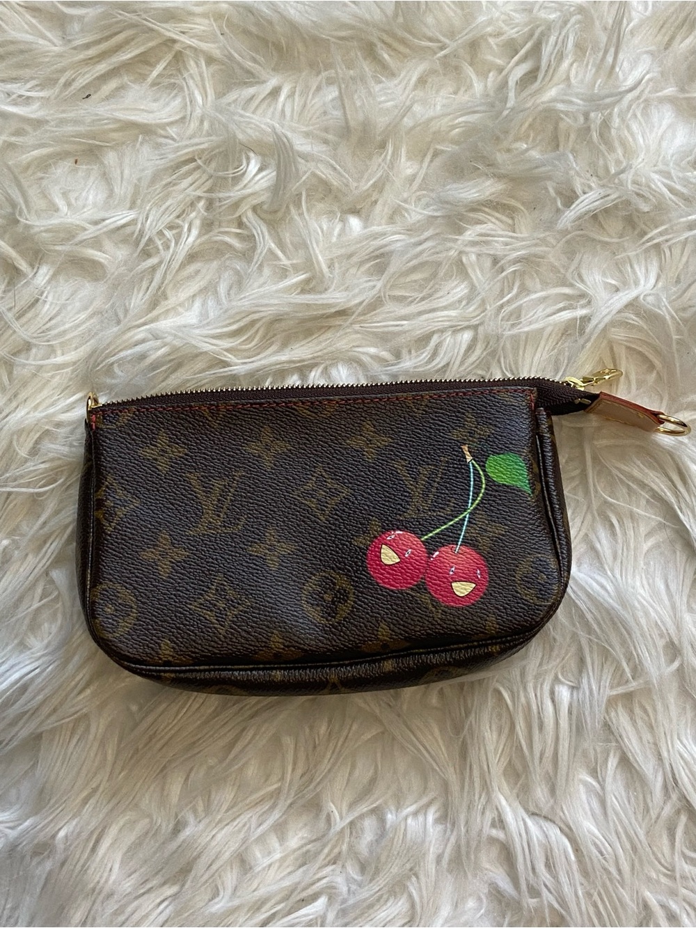 Louis Vuitton Cherry Monogram Bucket Cerise Bag with Pouch M95012 - Picture 7 of 12